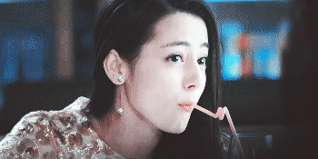 当过女学霸，进过投行，还有选美？！如今却成了霸道女总裁！